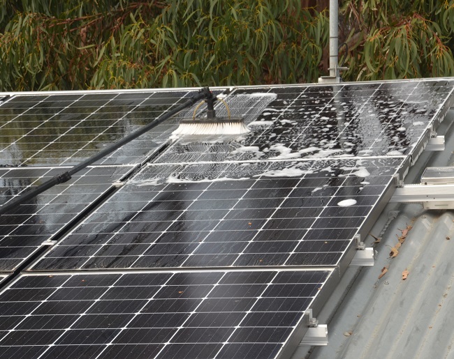 Solar panel cleaning Geelong